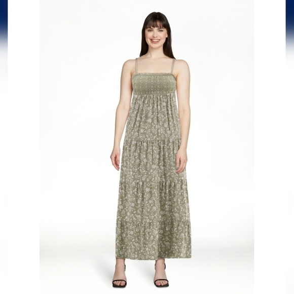 Crochet Bodice Maxi Floral Green/White Sundress - Picture 1 of 9